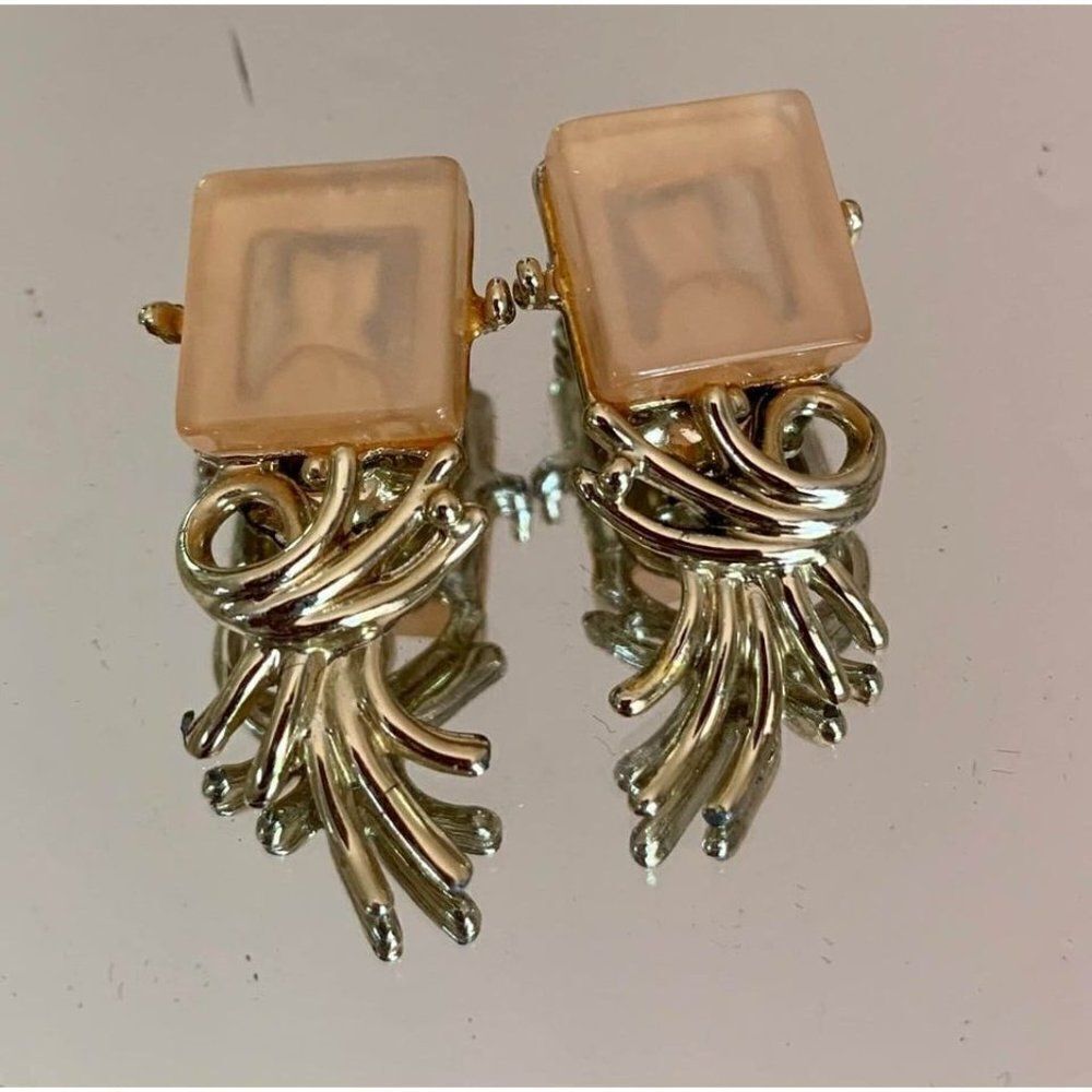 Cool vintage pink thermoset stone clip on earrings